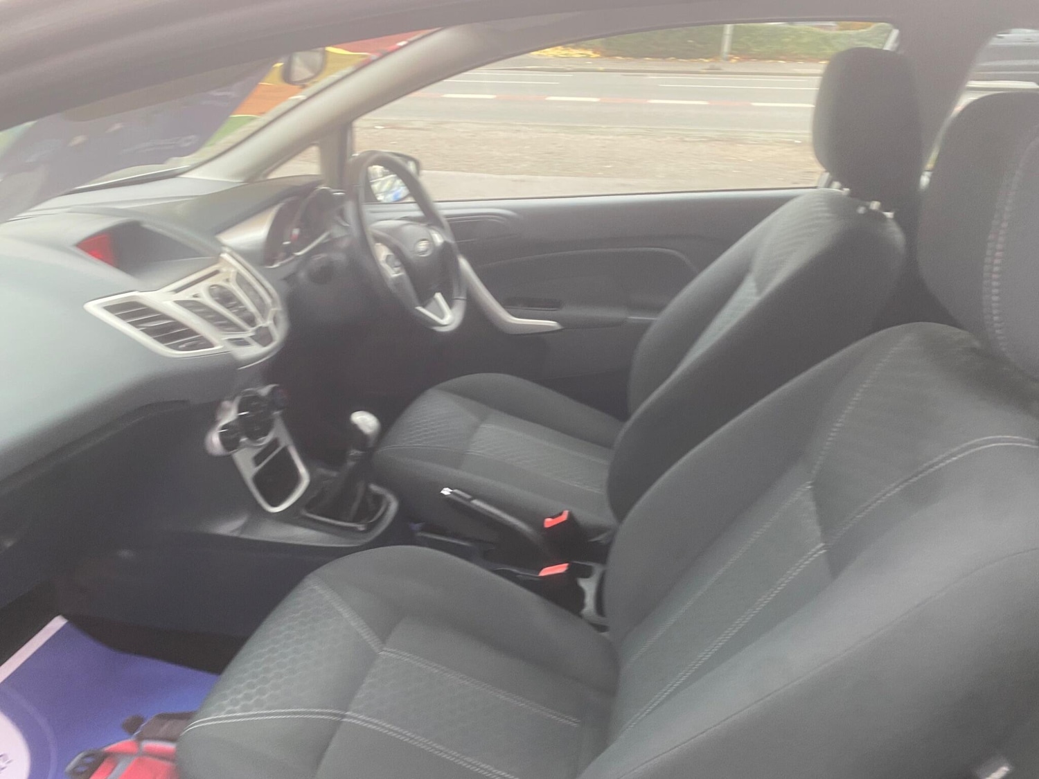 Used Ford Fiesta 2011 for sale - 76550233: Photo 38