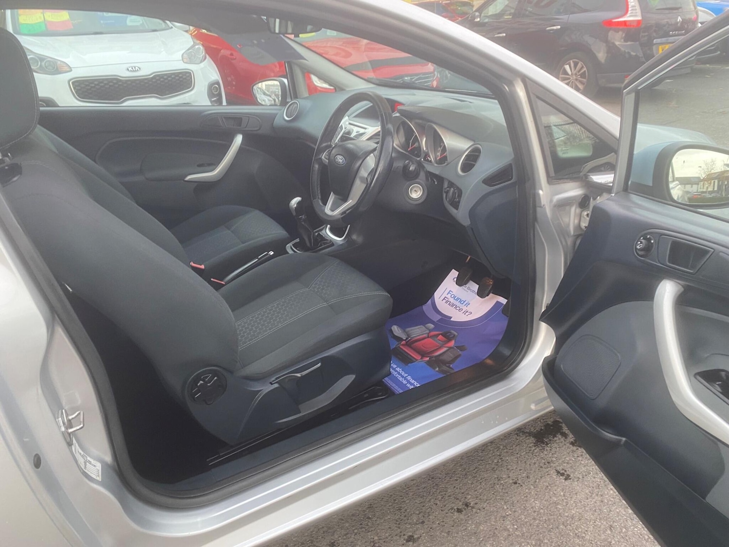 Used Ford Fiesta 2011 for sale - 76550233: Photo 49