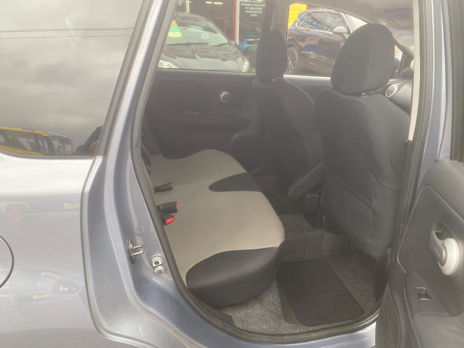 Used Nissan Note 2011 for sale - 76549822: Photo 49