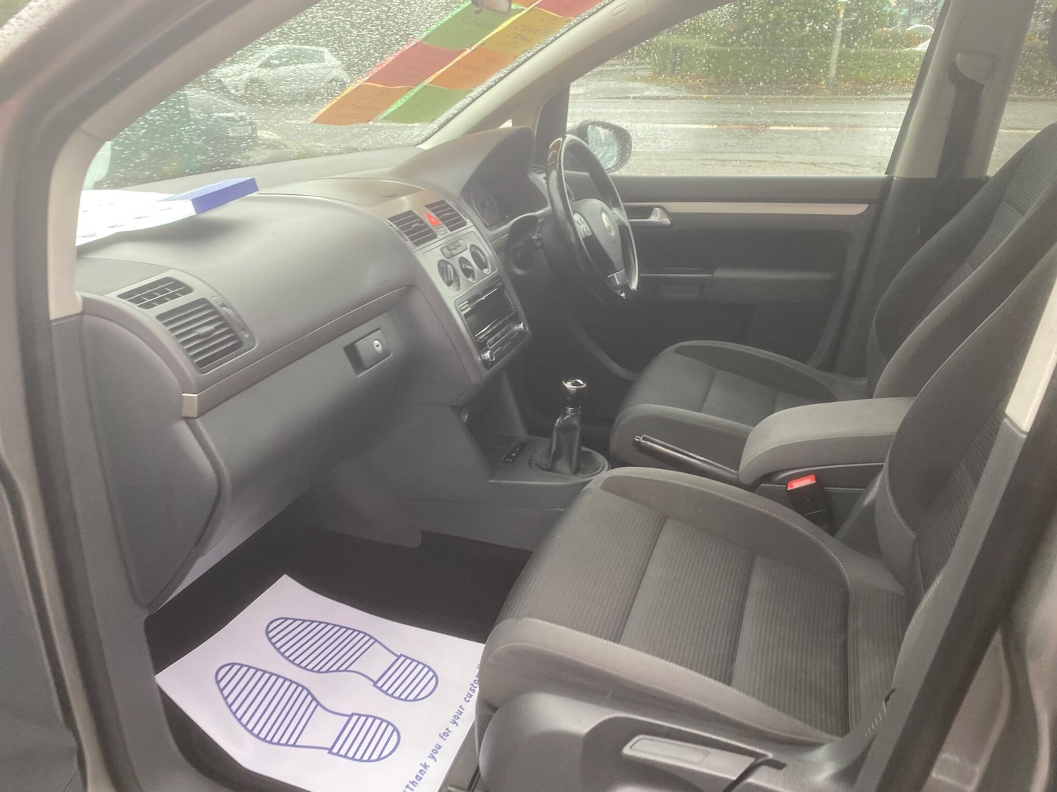 Used Volkswagen Touran 2009 for sale - 76550604: Photo 26