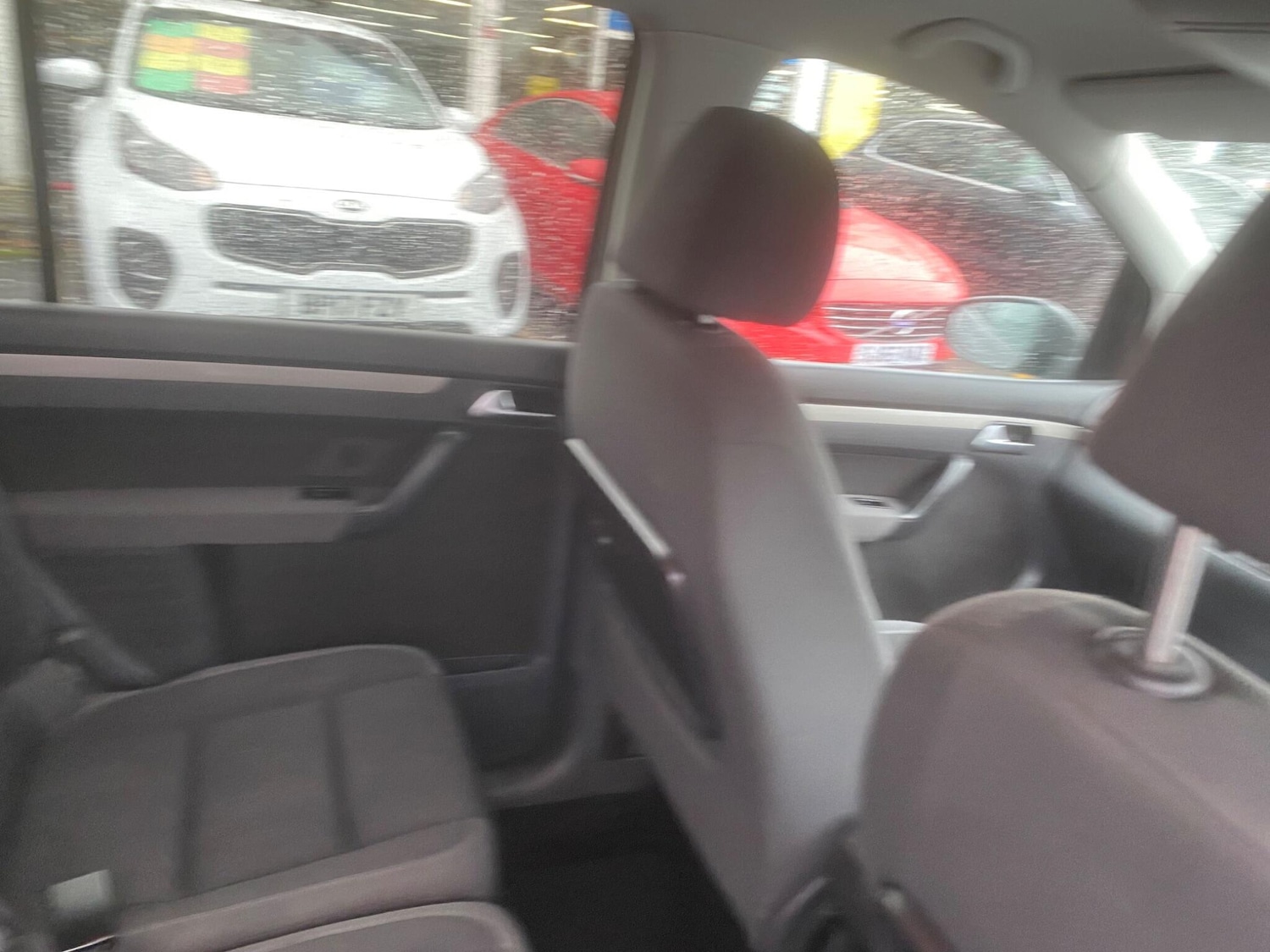 Used Volkswagen Touran 2009 for sale - 76550604: Photo 59