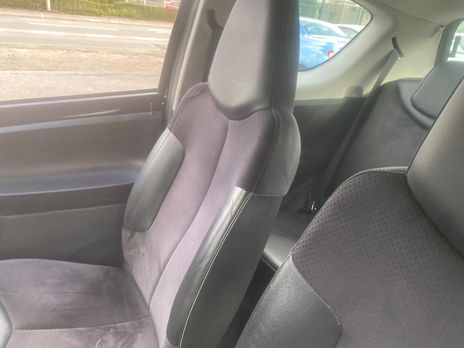 Used Toyota AYGO 2012 for sale - 76549456: Photo 16