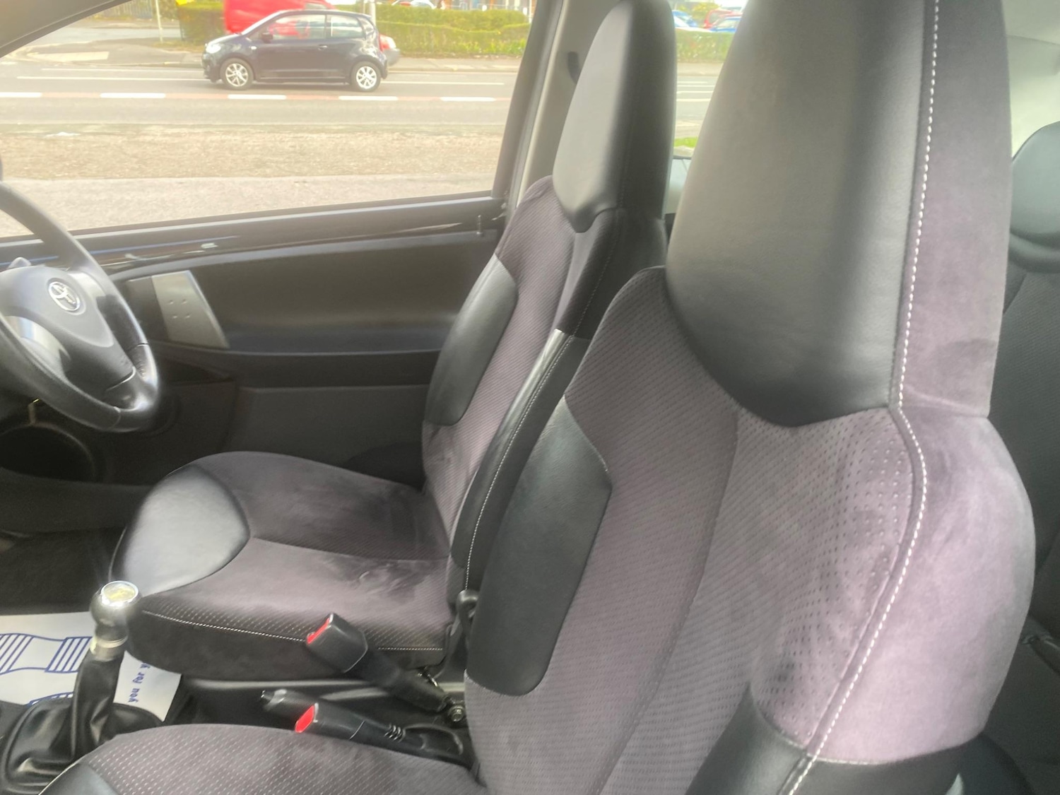 Used Toyota AYGO 2012 for sale - 76549456: Photo 17