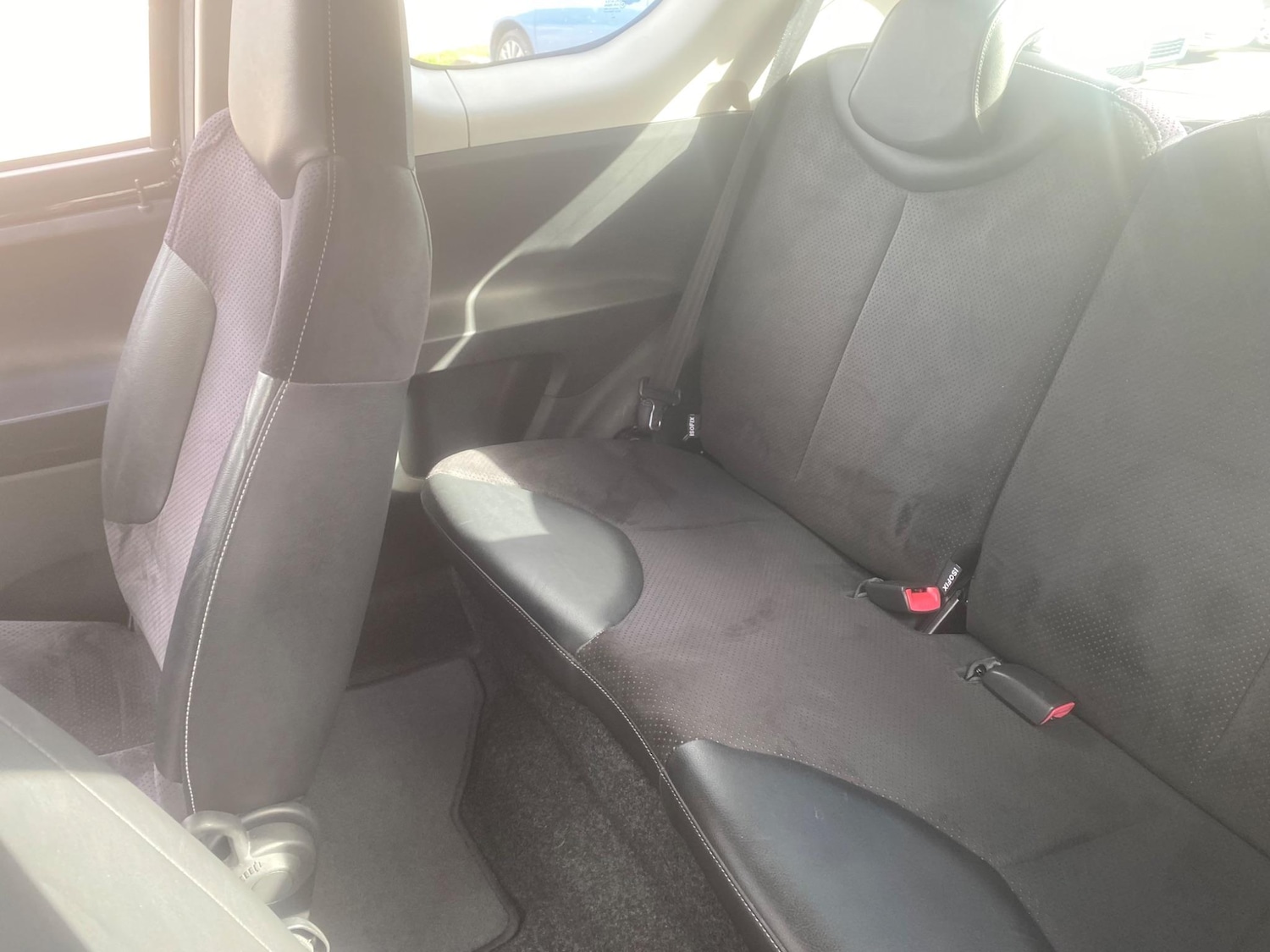 Used Toyota AYGO 2012 for sale - 76549456: Photo 23