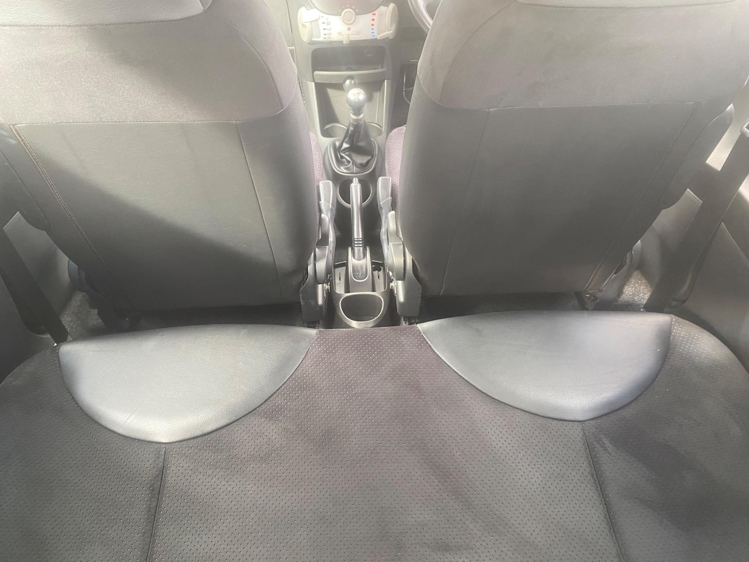 Used Toyota AYGO 2012 for sale - 76549456: Photo 30