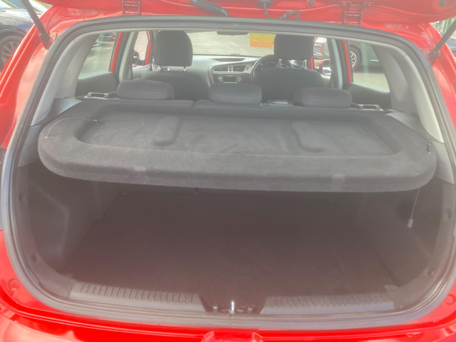 Used Kia Ceed 2015 for sale - 76549370: Photo 42