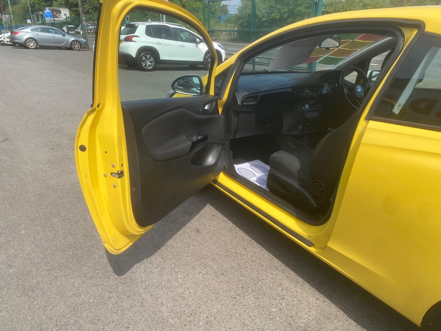 Used Vauxhall Corsa 2015 for sale - 76550037: Photo 23