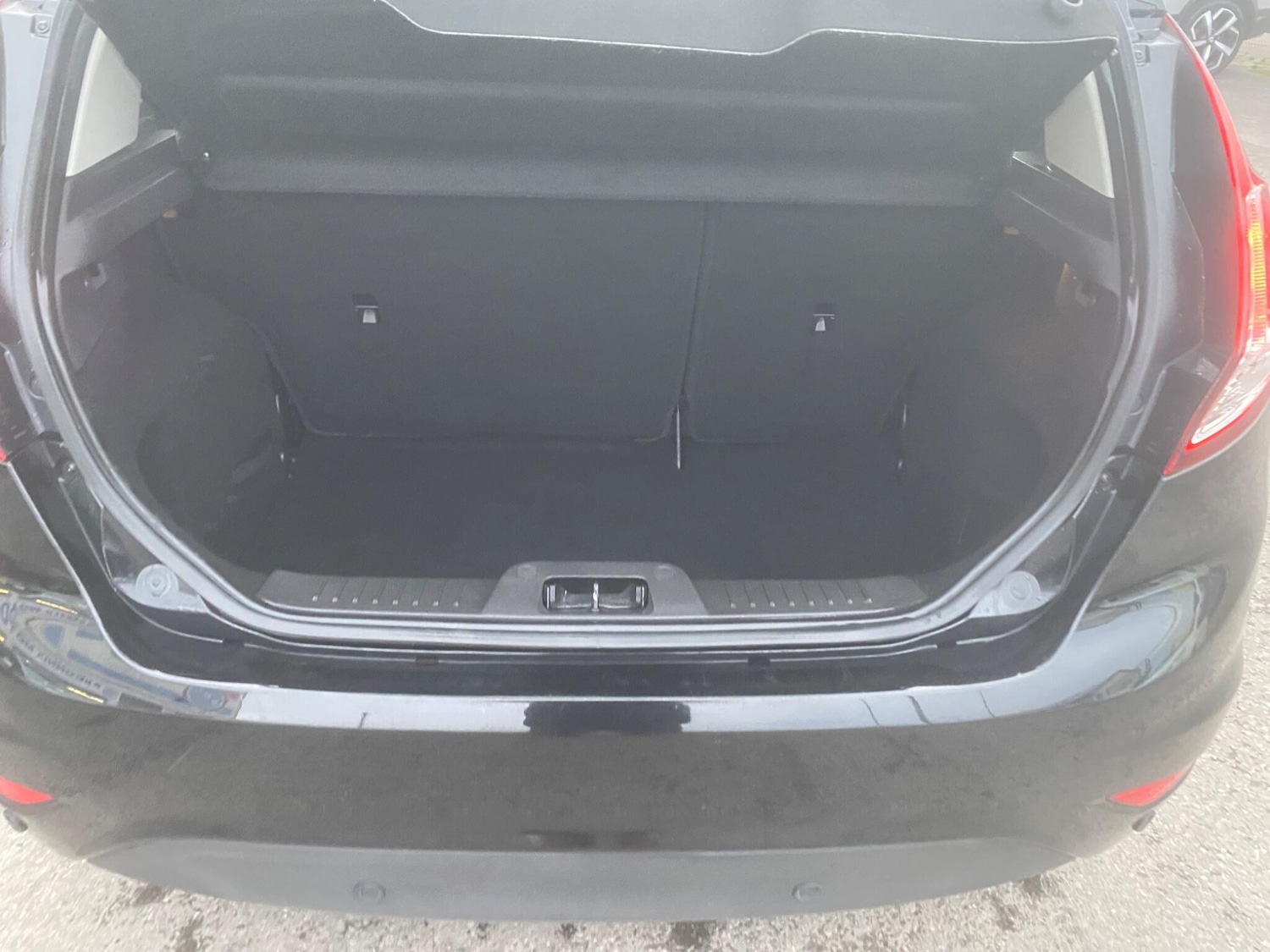 Used Ford Fiesta 2016 for sale - 77040428: Photo 26