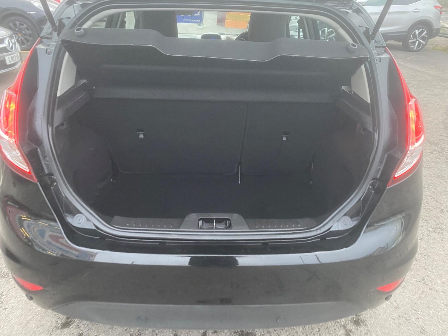 Used Ford Fiesta 2016 for sale - 77040428: Photo 28