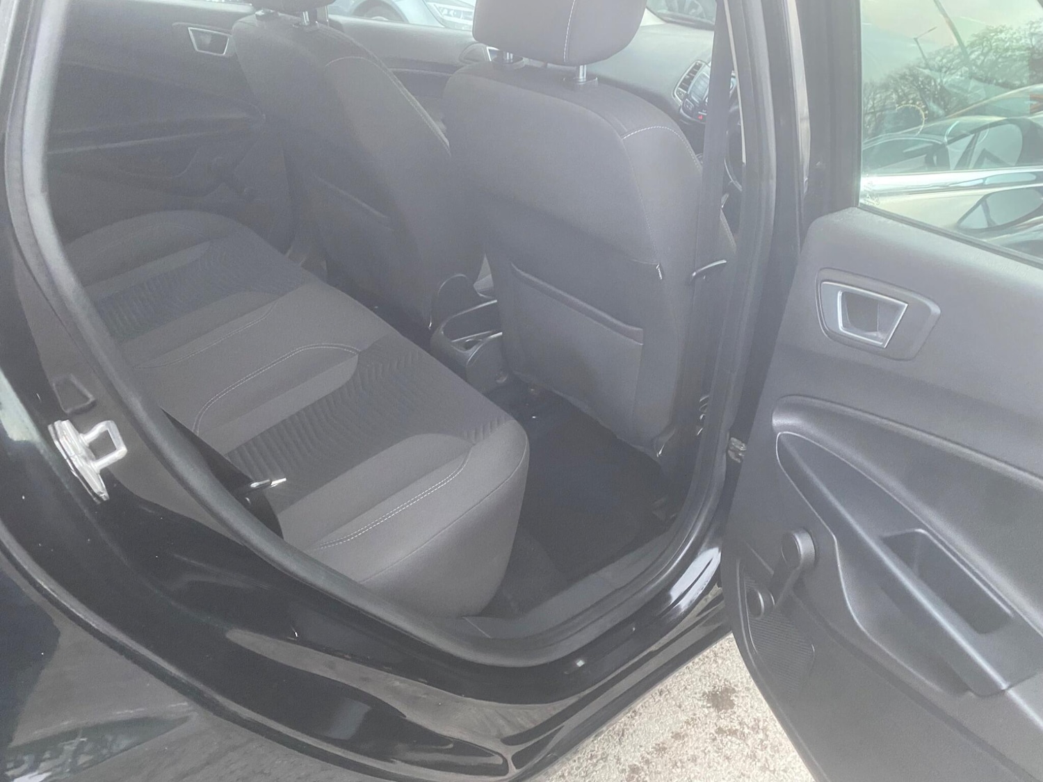 Used Ford Fiesta 2016 for sale - 77040428: Photo 46