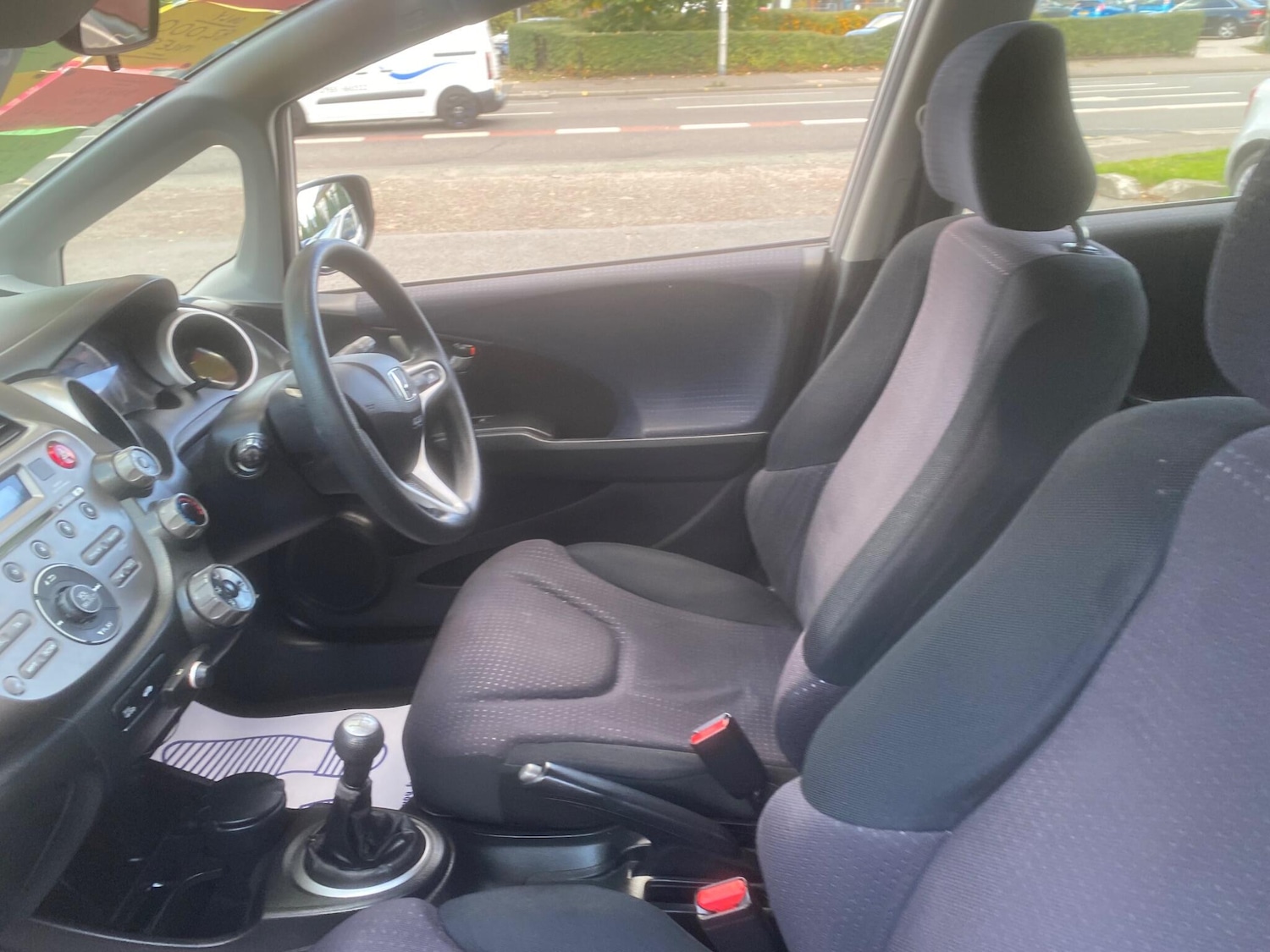 Used Honda Jazz 2010 for sale - 76988378: Photo 27