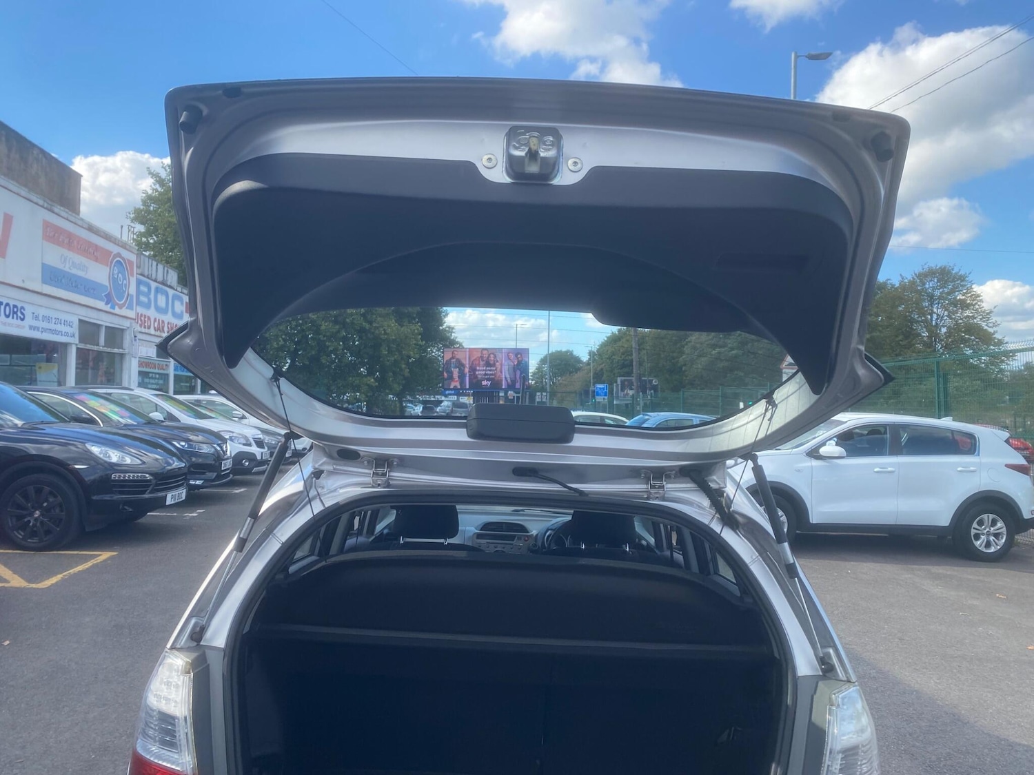 Used Honda Jazz 2010 for sale - 76988378: Photo 48