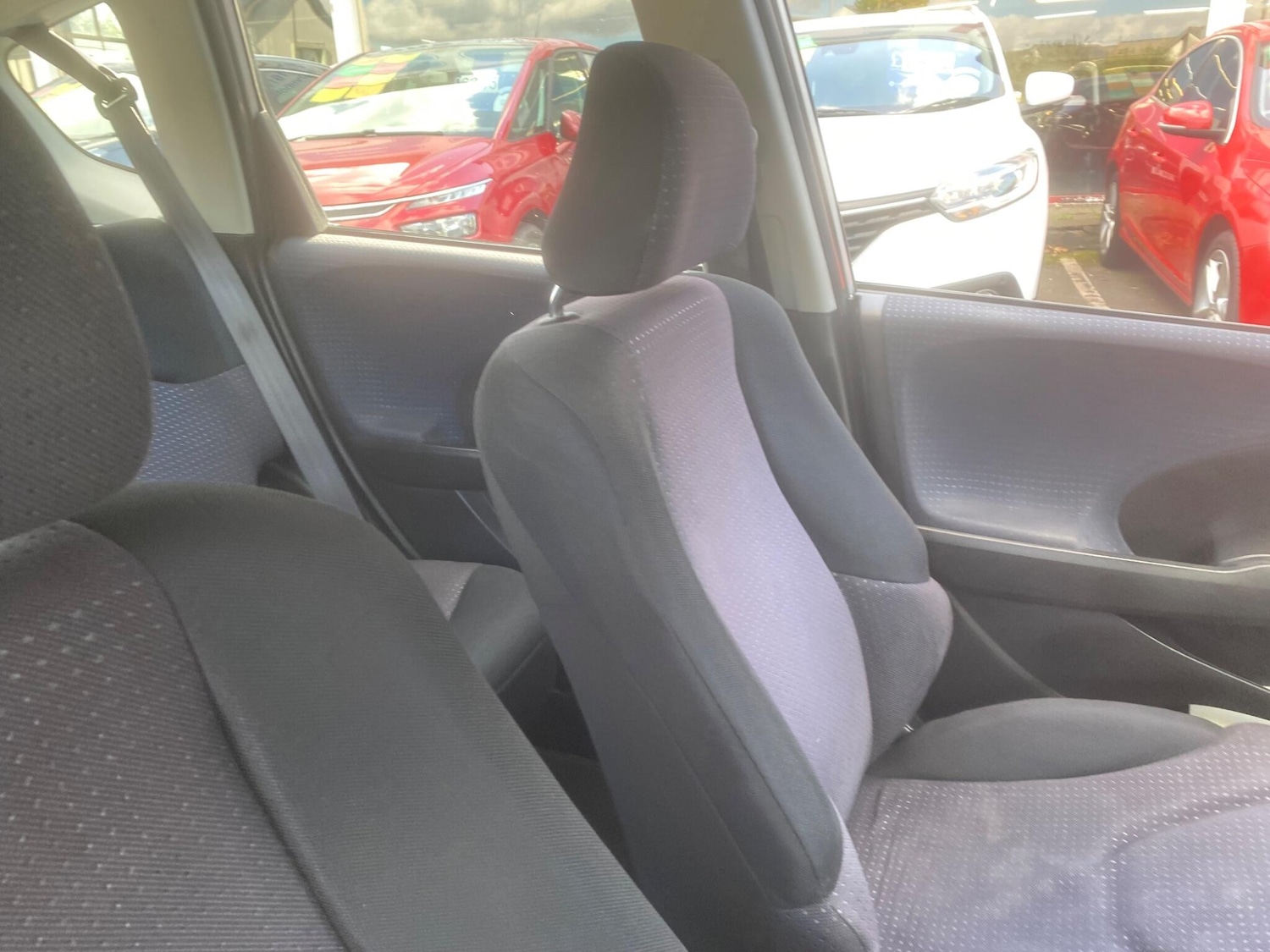 Used Honda Jazz 2010 for sale - 76988378: Photo 60