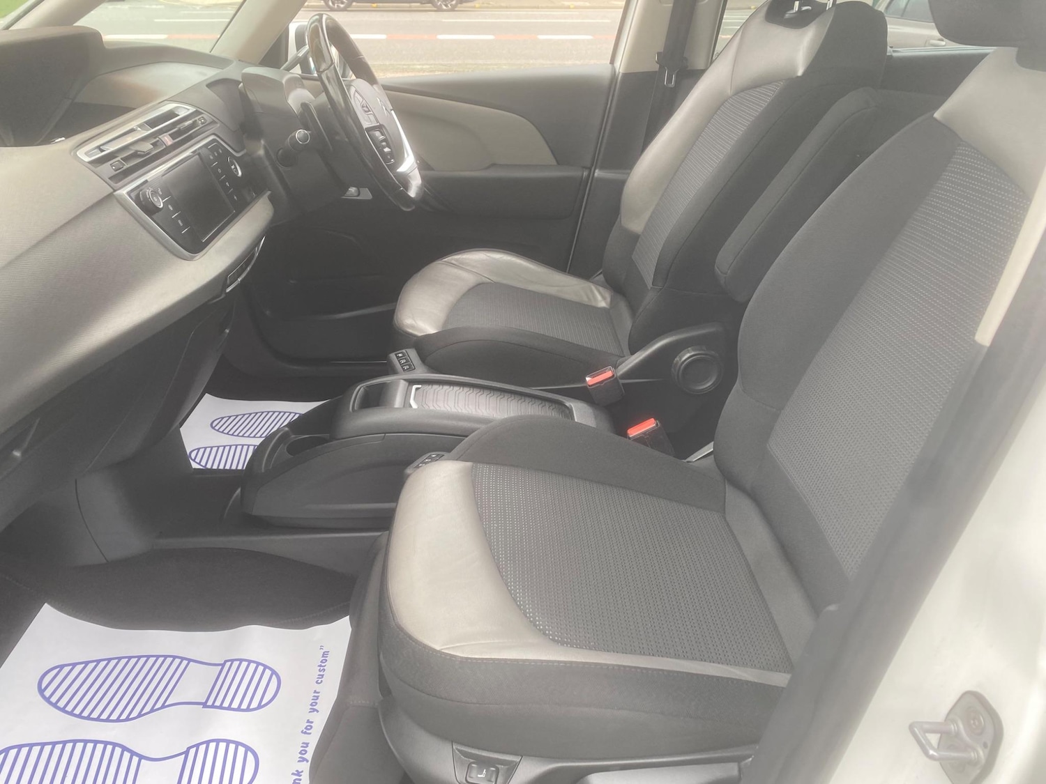 Used Citroen C4 Grand Picasso 2015 for sale - 76990942: Photo 16