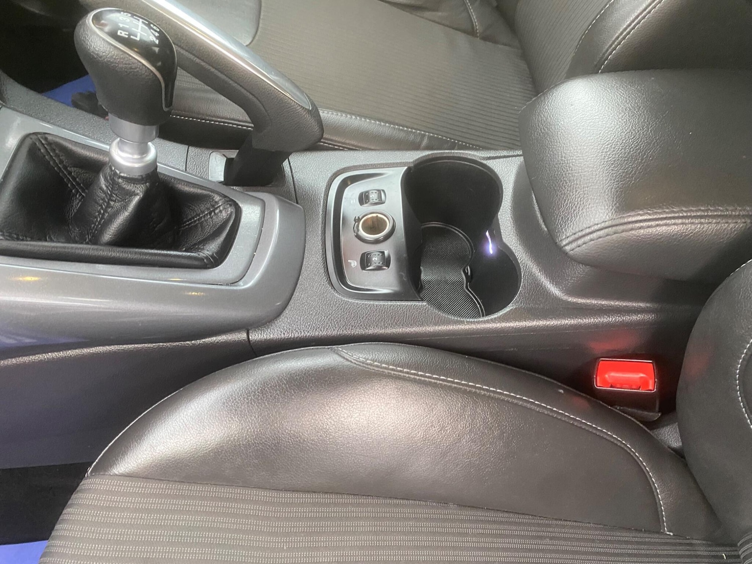 Used Ford Focus 2011 for sale - 76743582: Photo 19