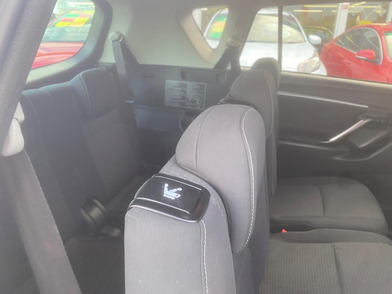 Used Toyota Verso 2014 for sale - 76992050: Photo 52