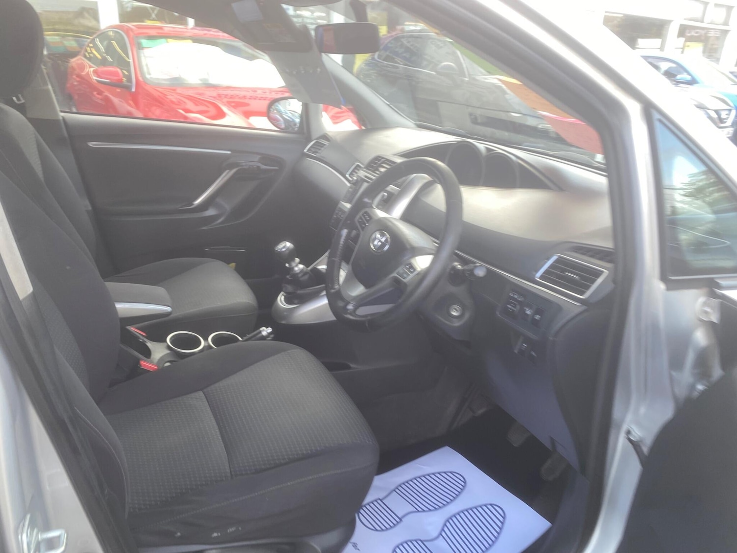 Used Toyota Verso 2014 for sale - 76992050: Photo 73