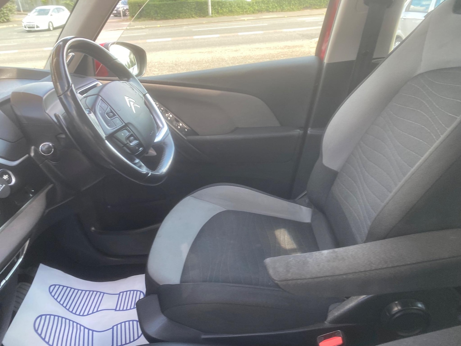 Used Citroen C4 Grand Picasso 2014 for sale - 76549412: Photo 17