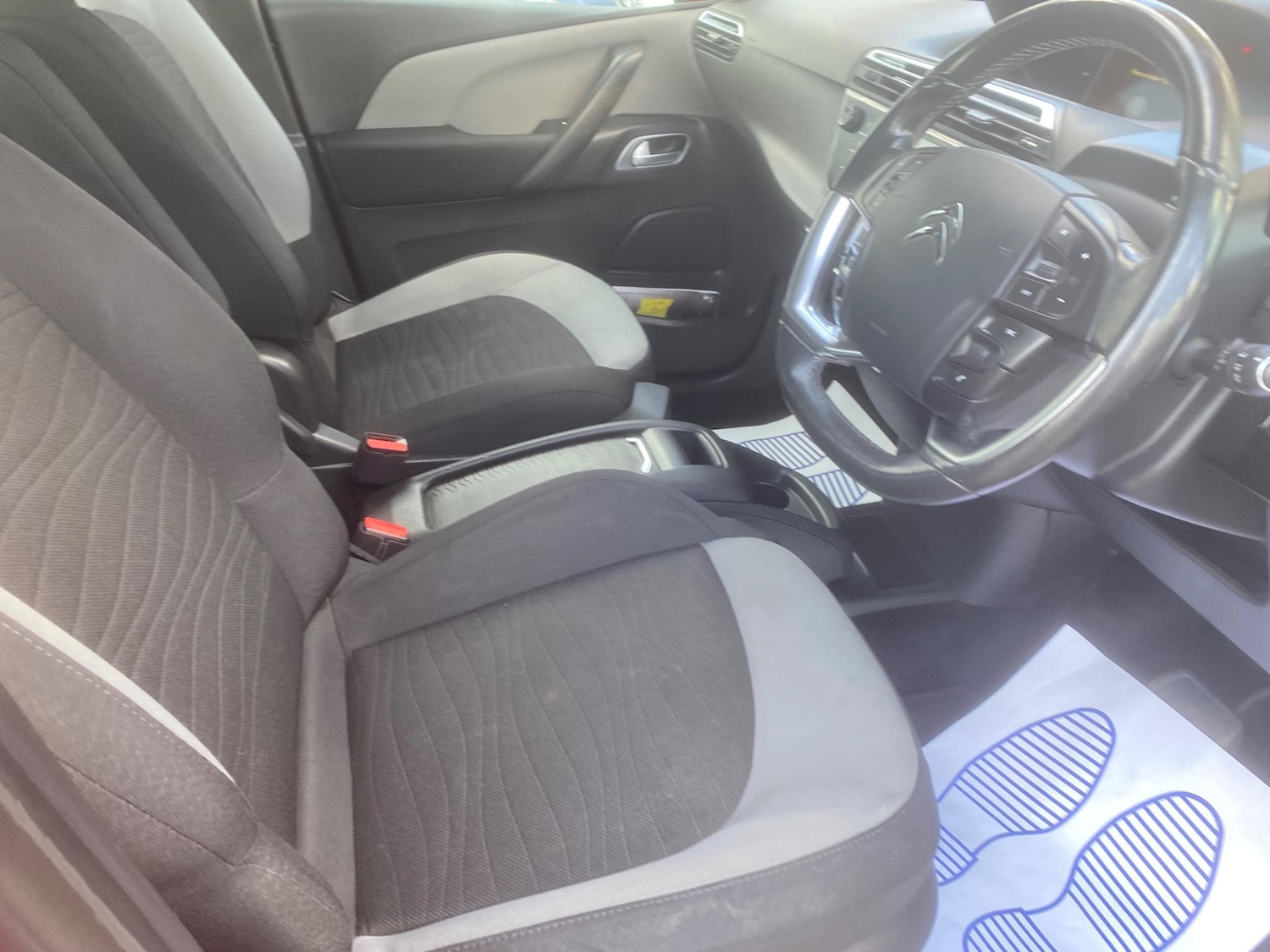 Used Citroen C4 Grand Picasso 2014 for sale - 76549412: Photo 56