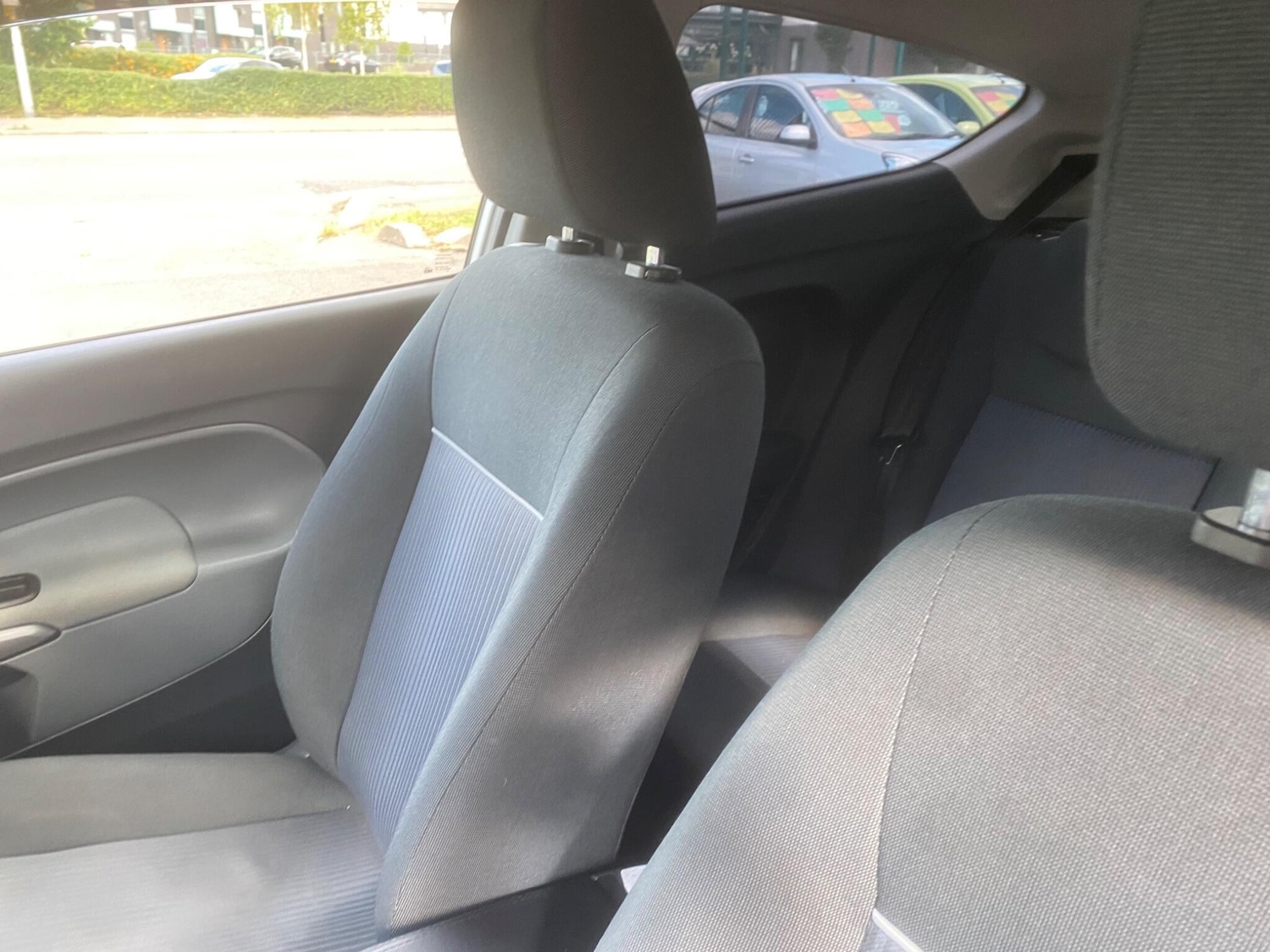 Used Ford Fiesta 2011 for sale - 76549410: Photo 16