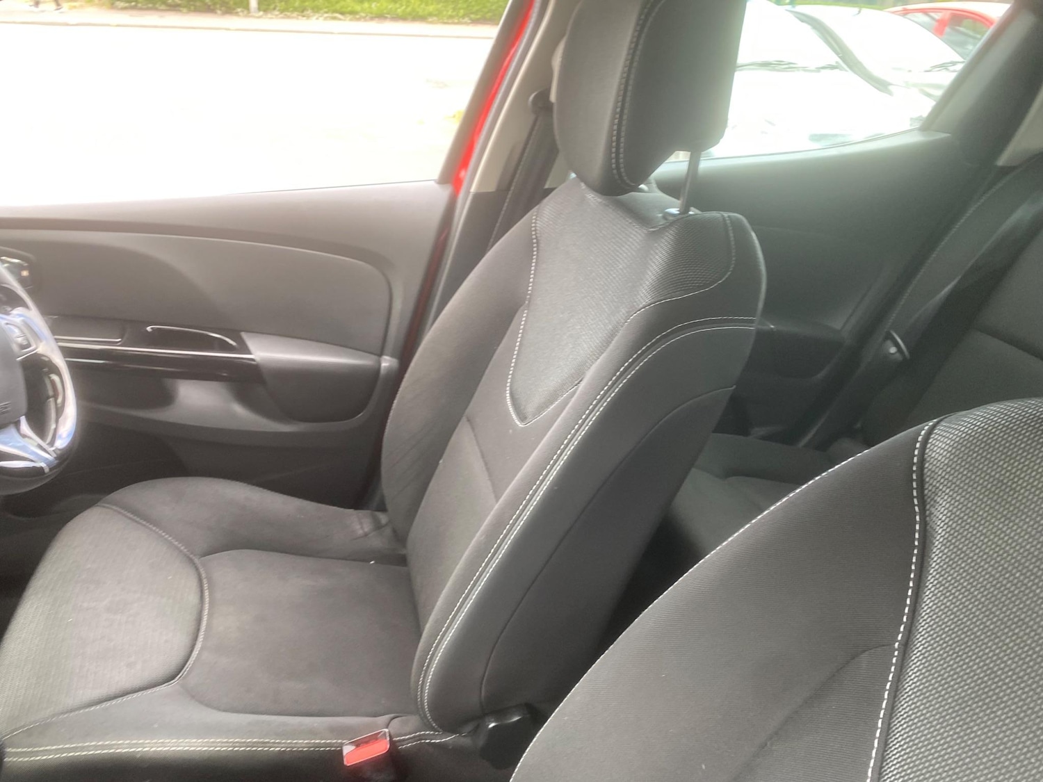 Used Renault Clio 2014 for sale - 76549291: Photo 14