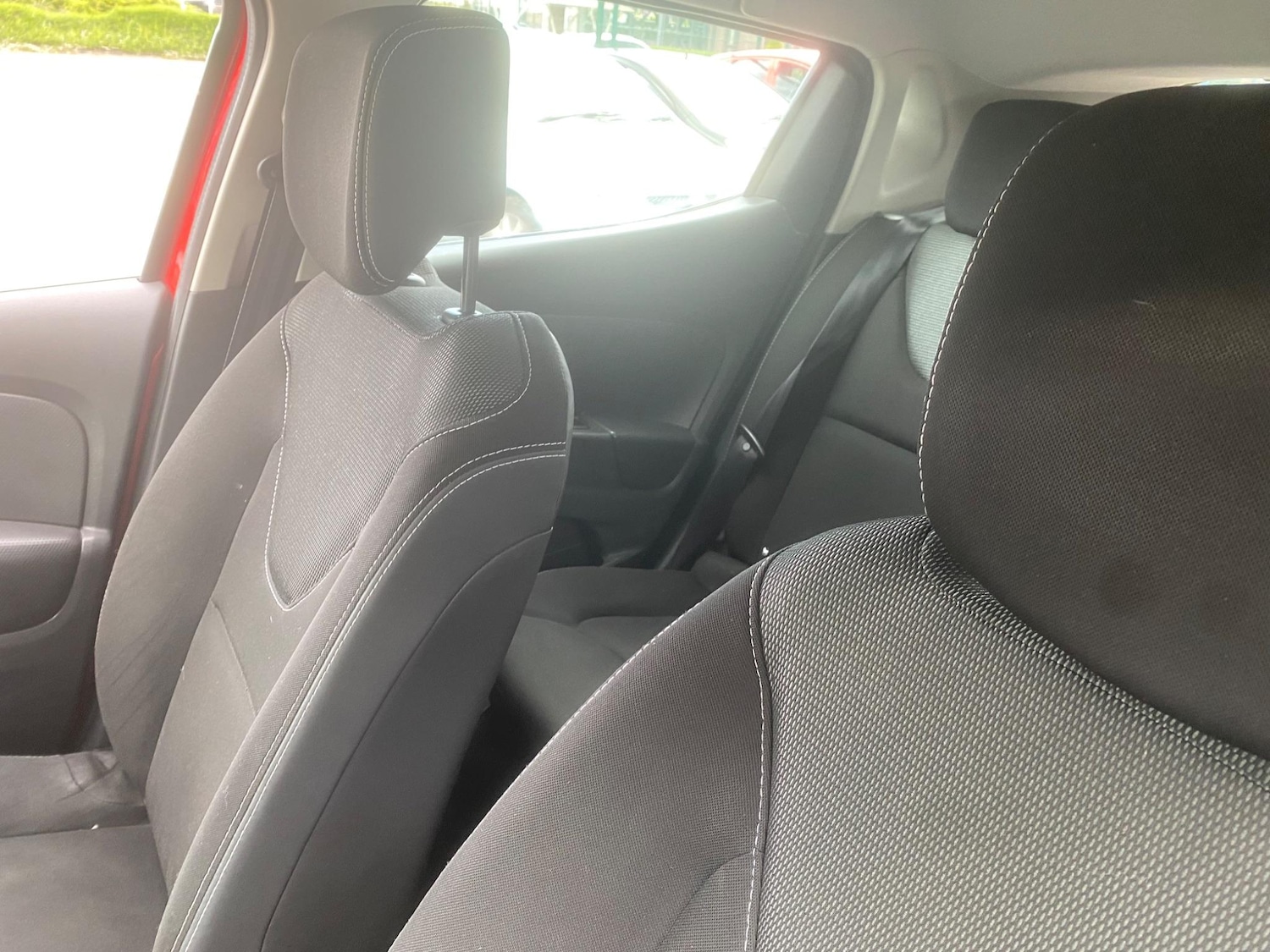 Used Renault Clio 2014 for sale - 76549291: Photo 16