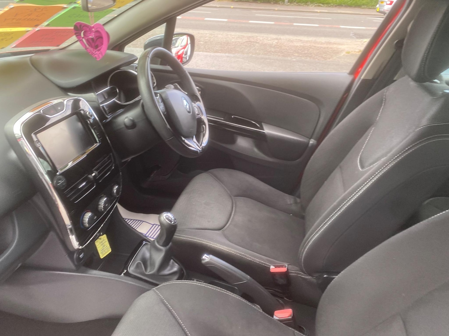 Used Renault Clio 2014 for sale - 76549291: Photo 17