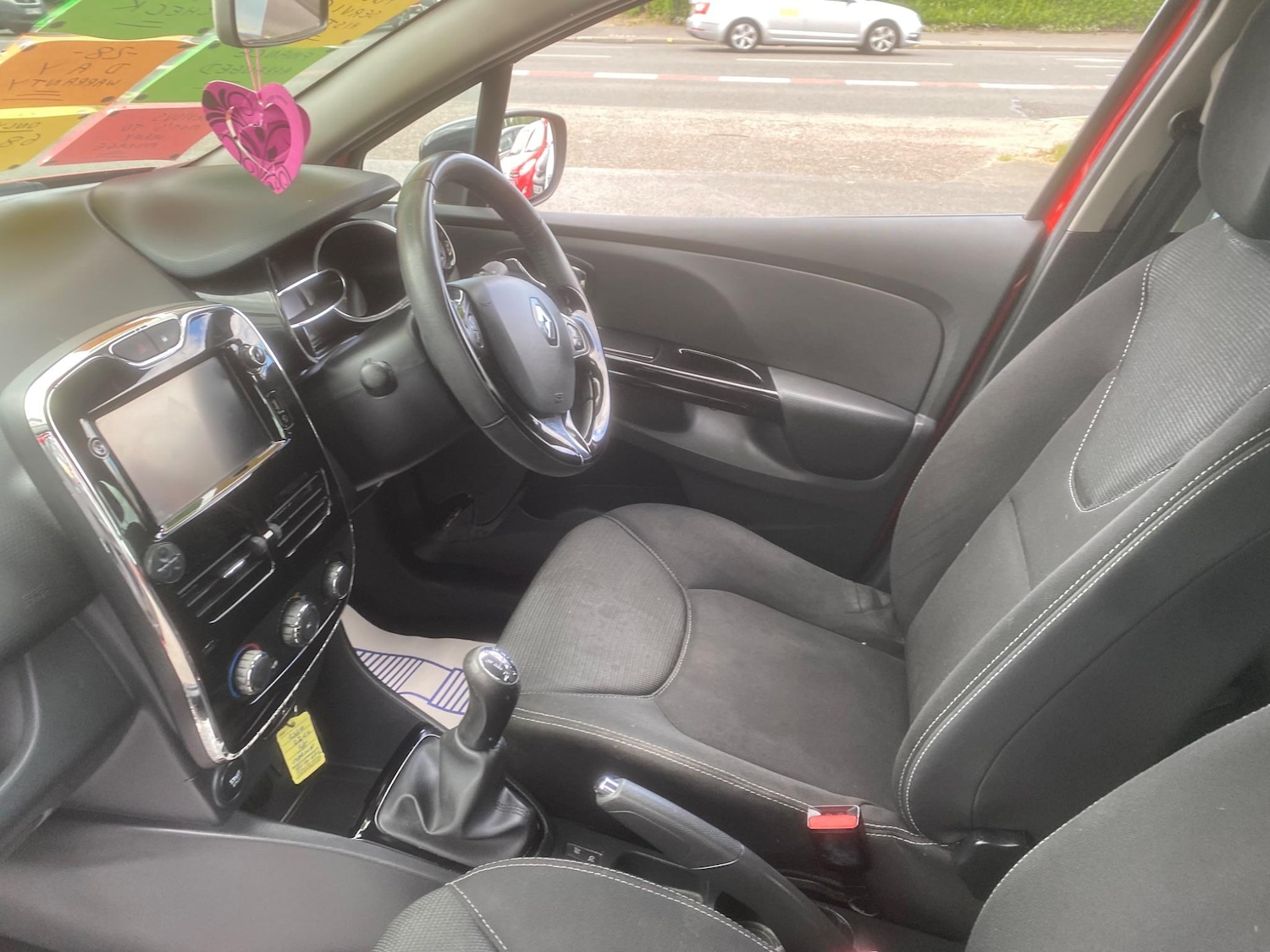 Used Renault Clio 2014 for sale - 76549291: Photo 18