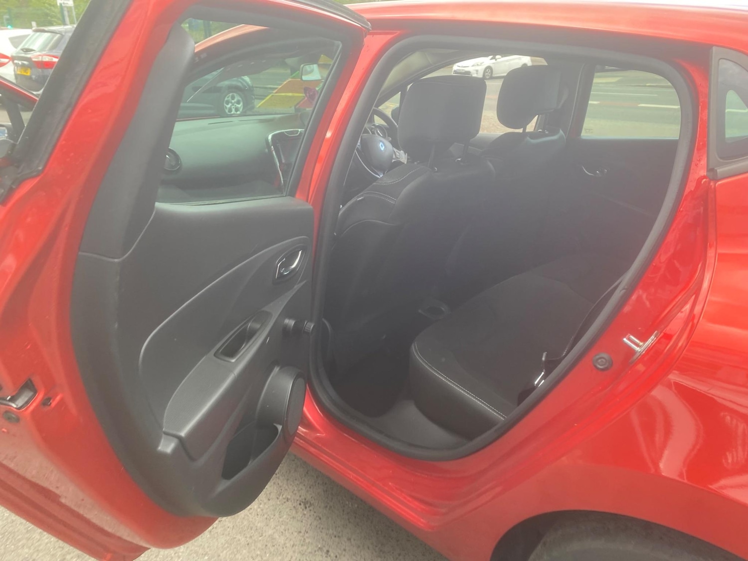 Used Renault Clio 2014 for sale - 76549291: Photo 30