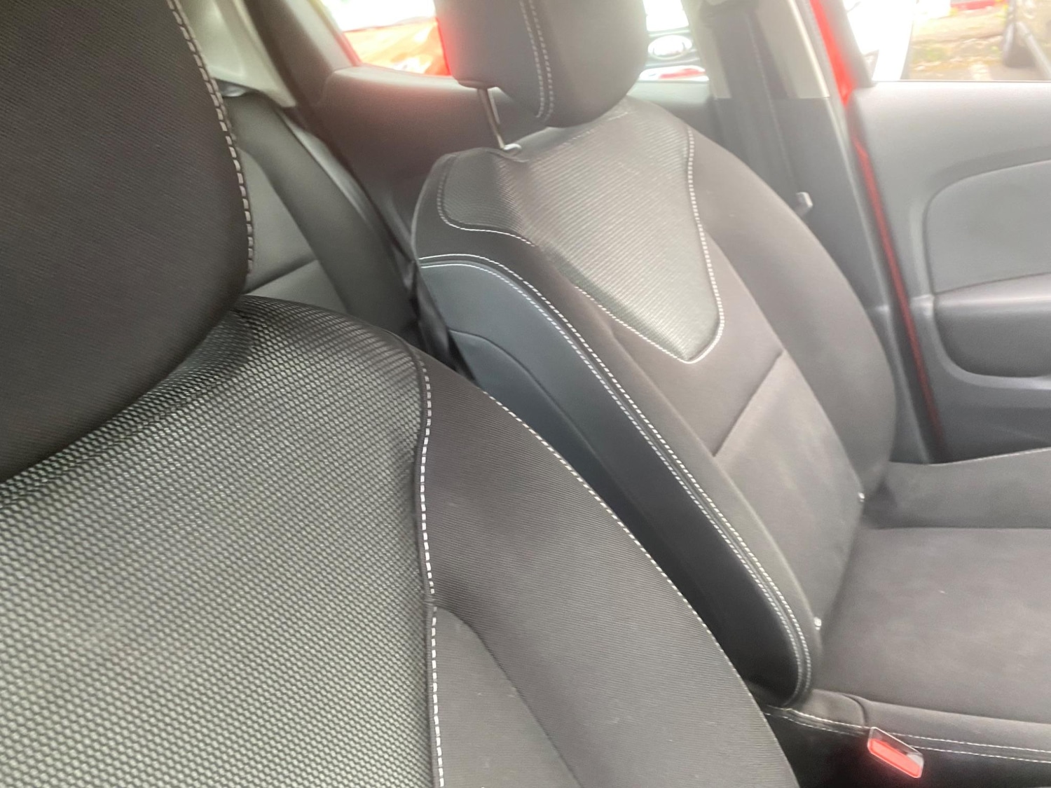 Used Renault Clio 2014 for sale - 76549291: Photo 50