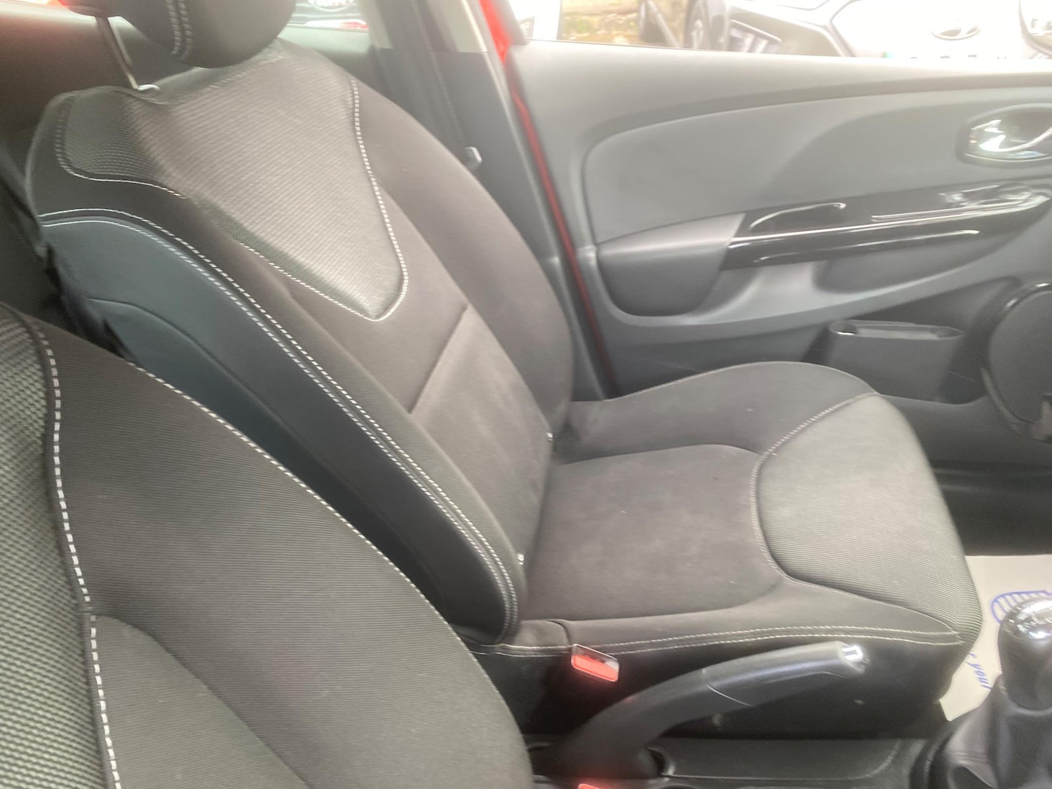 Used Renault Clio 2014 for sale - 76549291: Photo 55