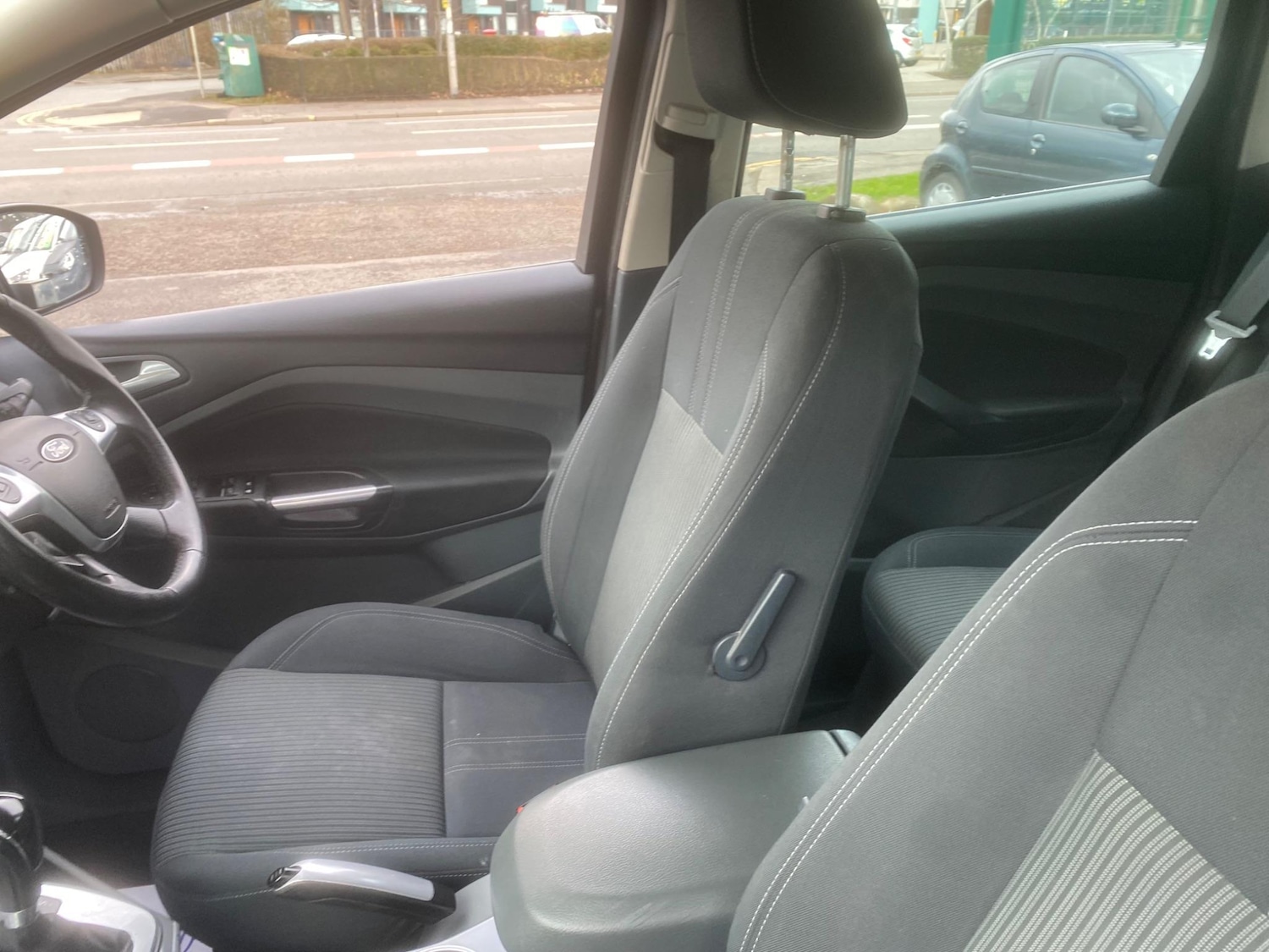 Used Ford C-Max 2015 for sale - 76549451: Photo 17