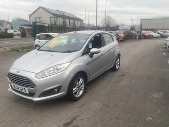 Used Ford Fiesta 2014 for sale - 77040100: Photo