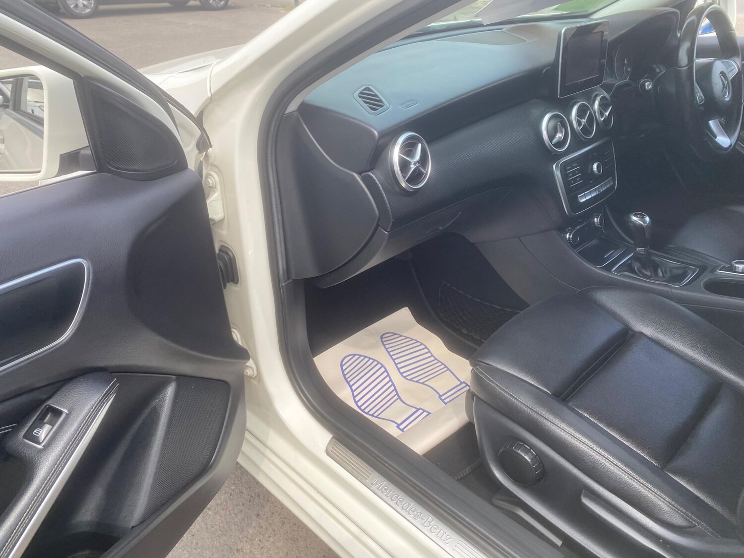 Used Mercedes-Benz A-Class 2015 for sale - 76550079: Photo 26