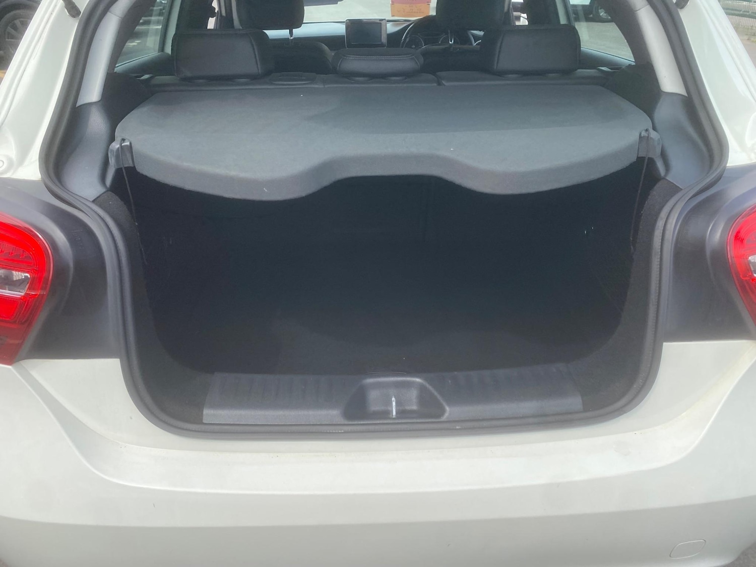 Used Mercedes-Benz A-Class 2015 for sale - 76550079: Photo 43