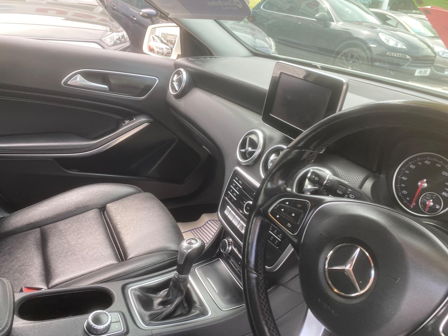 Used Mercedes-Benz A-Class 2015 for sale - 76550079: Photo 66