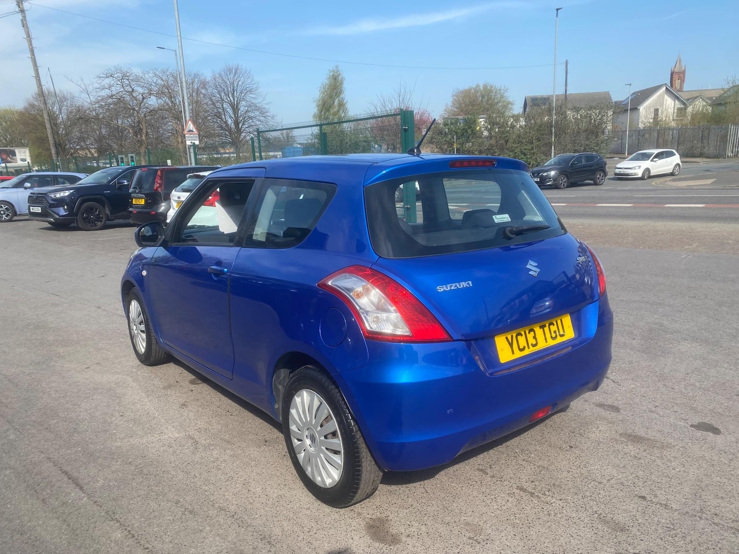 Used Suzuki Swift 2013 for sale - 76550683: Photo 19