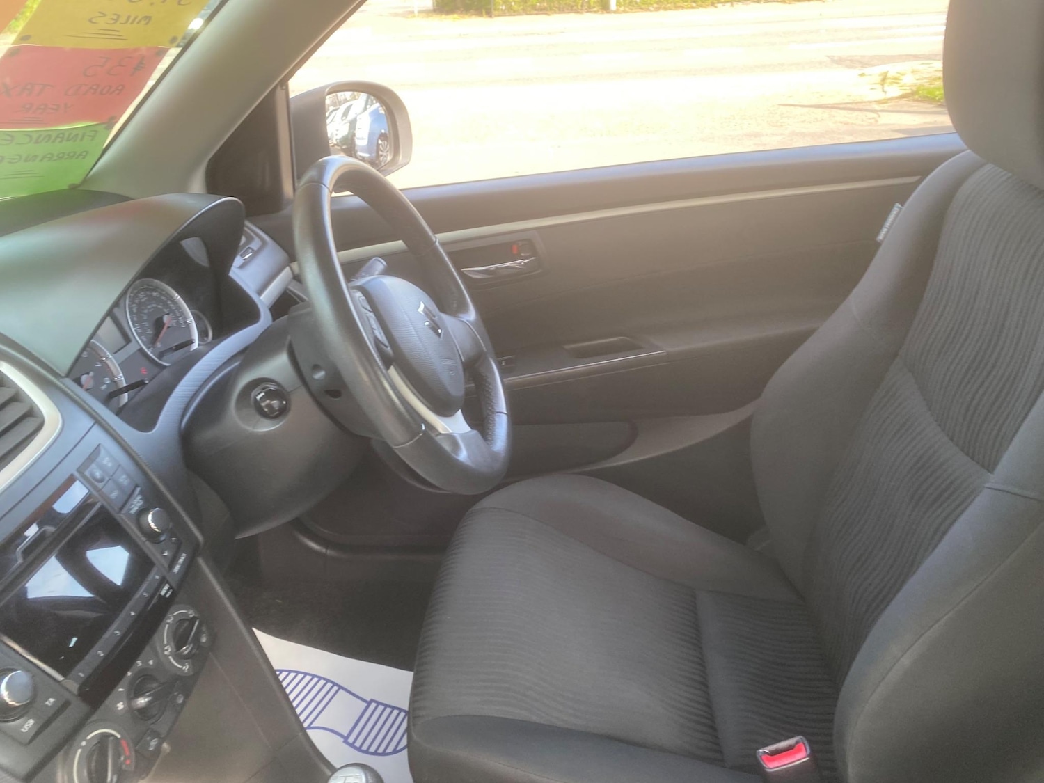 Used Suzuki Swift 2013 for sale - 76550683: Photo 25