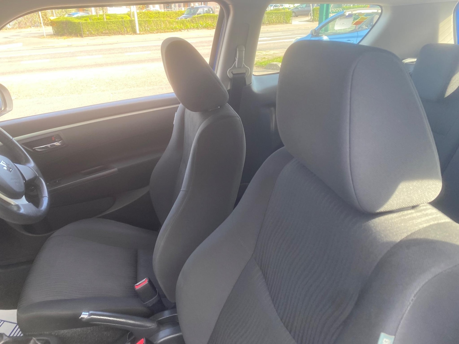 Used Suzuki Swift 2013 for sale - 76550683: Photo 27