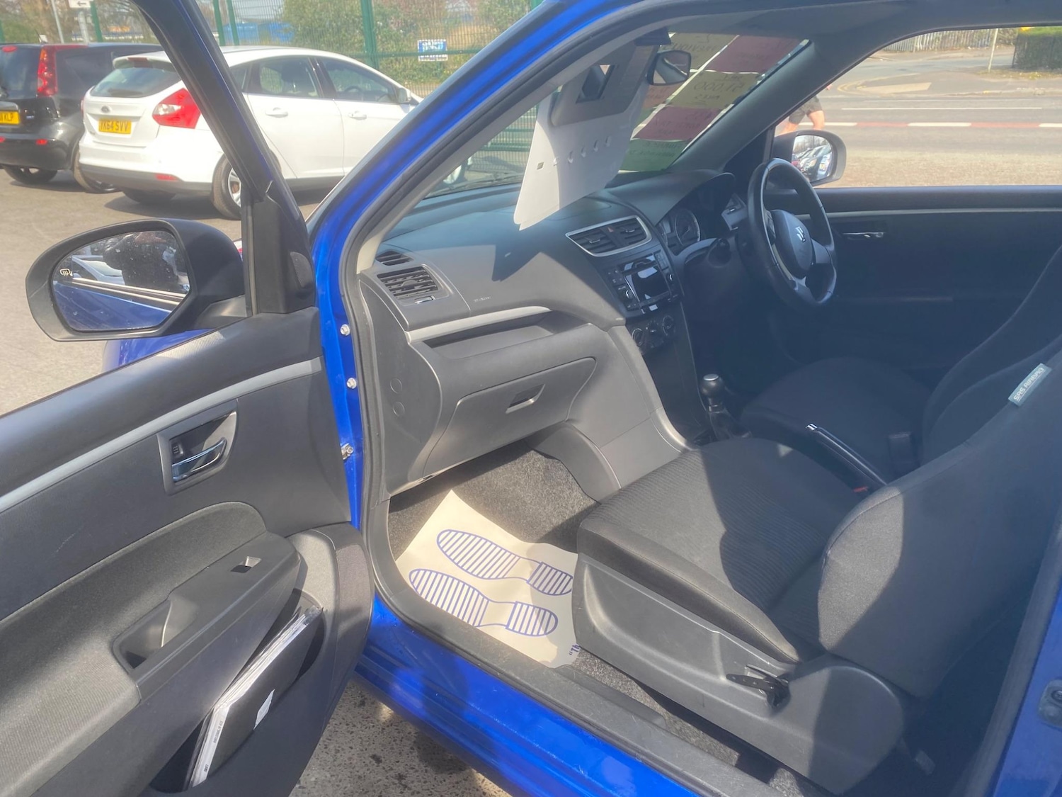 Used Suzuki Swift 2013 for sale - 76550683: Photo 30