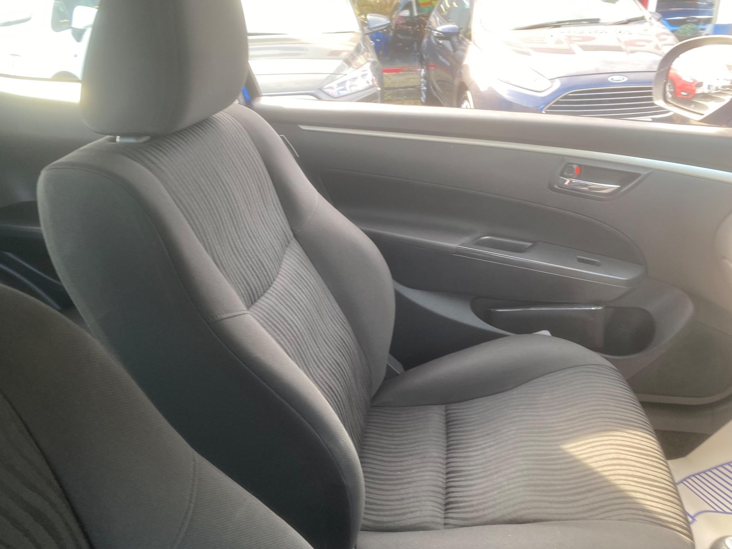 Used Suzuki Swift 2013 for sale - 76550683: Photo 51