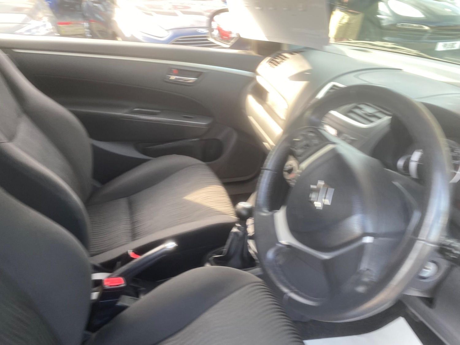 Used Suzuki Swift 2013 for sale - 76550683: Photo 58