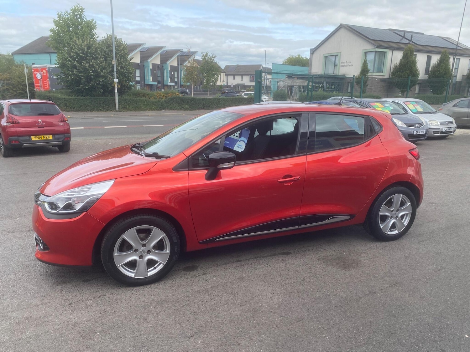Used Renault Clio 2015 for sale - 76549275: Photo 12