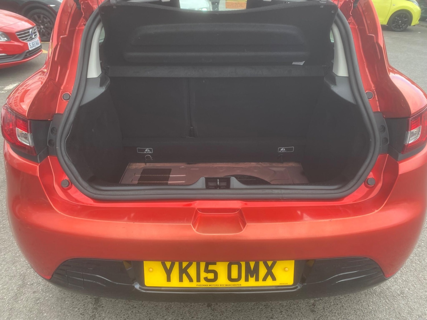 Used Renault Clio 2015 for sale - 76549275: Photo 33