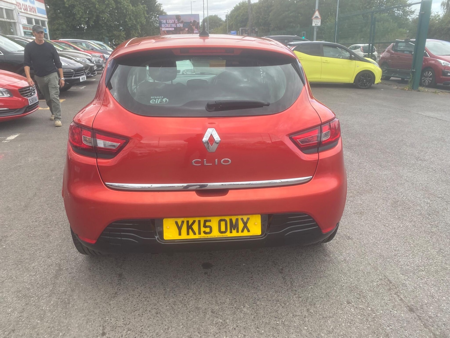 Used Renault Clio 2015 for sale - 76549275: Photo 34