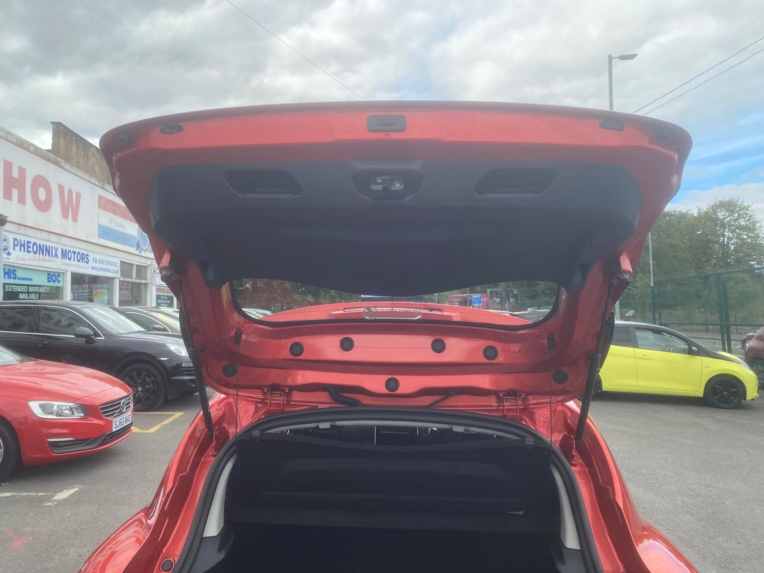 Used Renault Clio 2015 for sale - 76549275: Photo 36