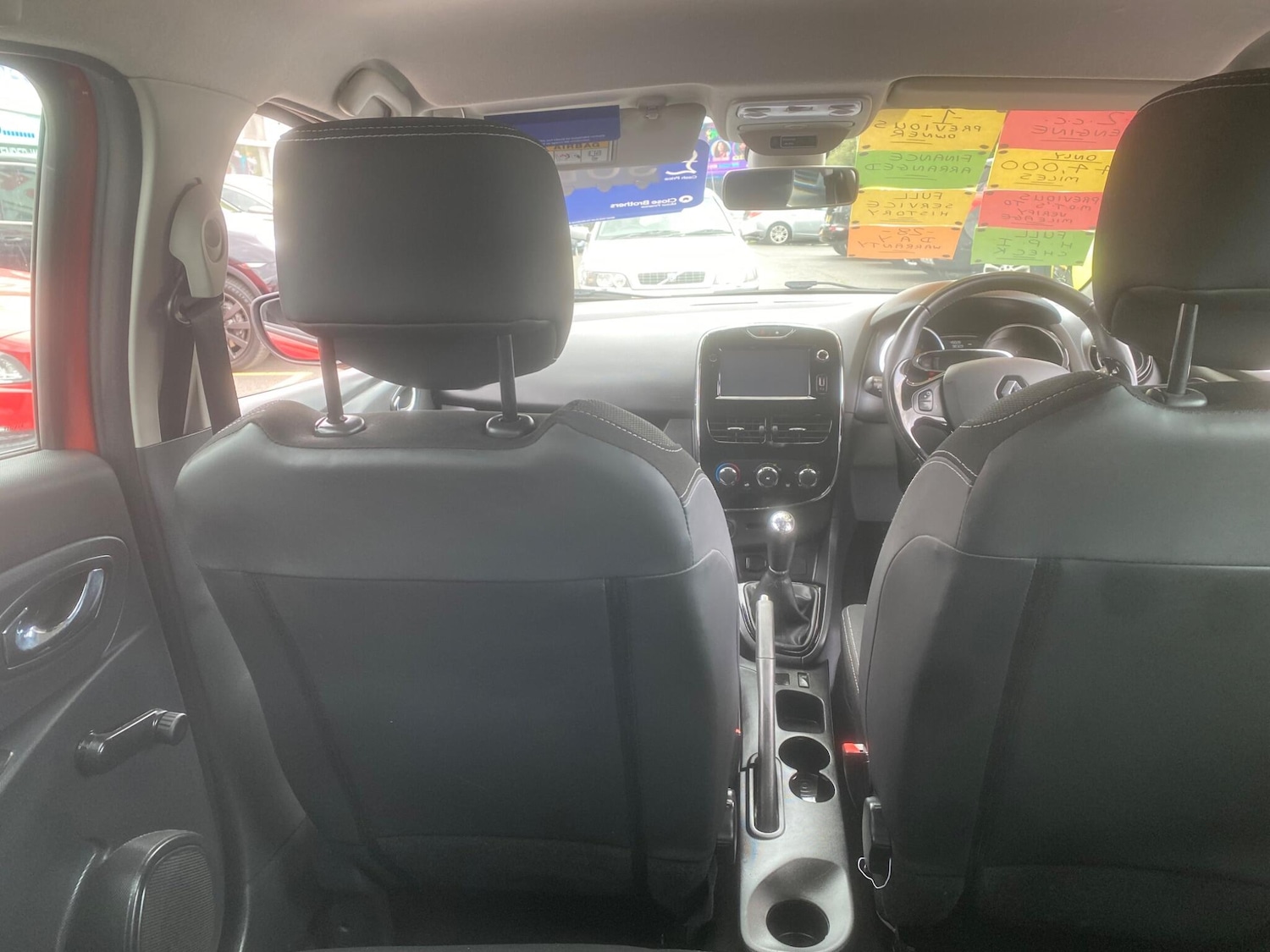 Used Renault Clio 2015 for sale - 76549275: Photo 39