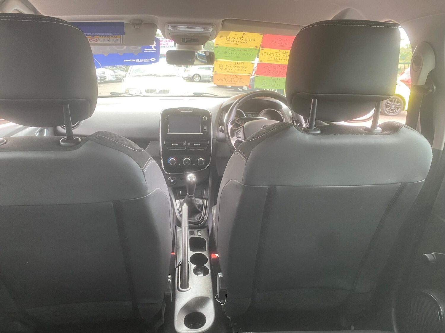 Used Renault Clio 2015 for sale - 76549275: Photo 40