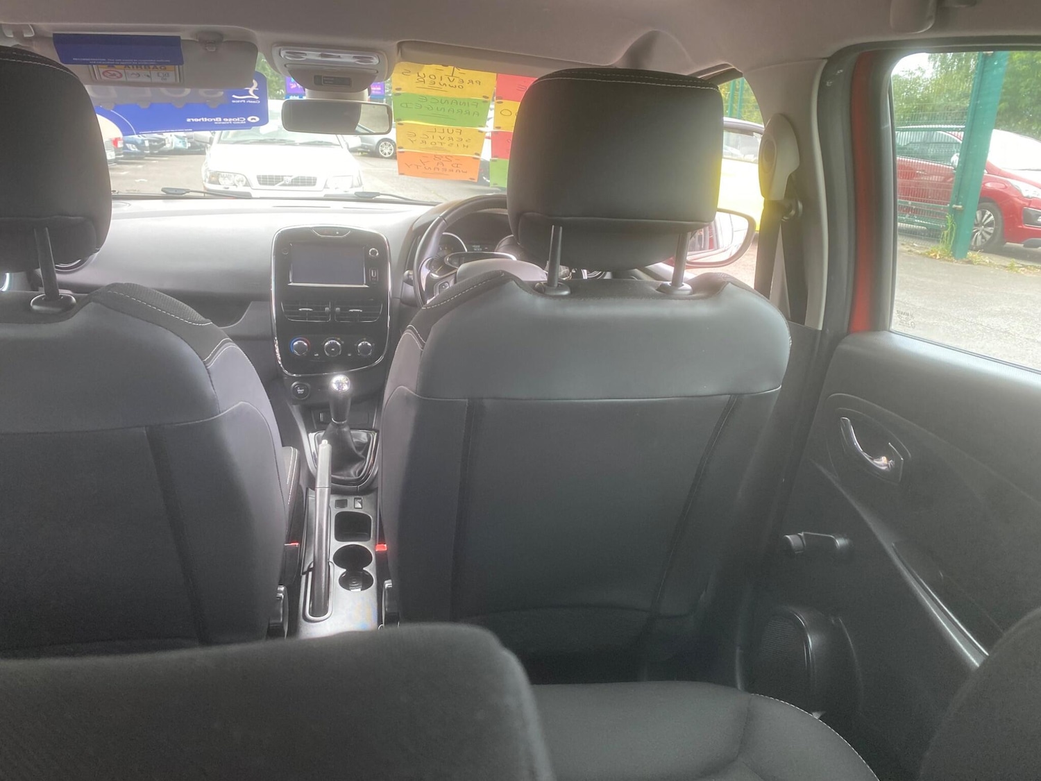 Used Renault Clio 2015 for sale - 76549275: Photo 44