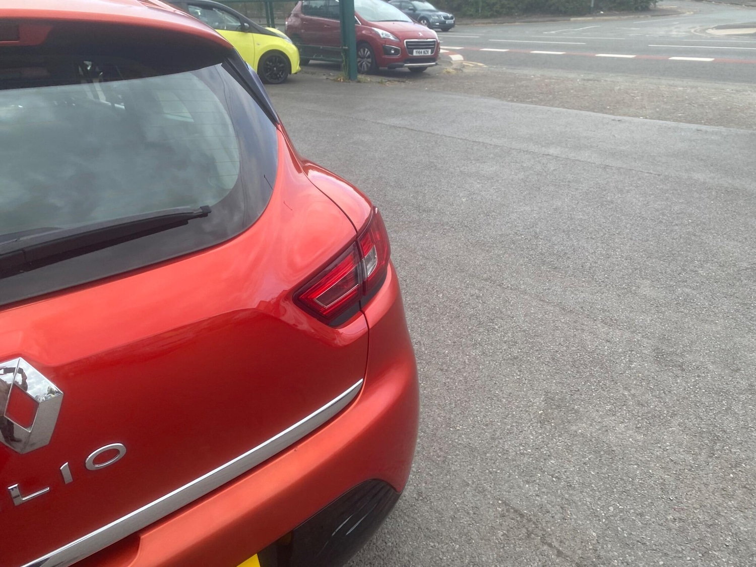 Used Renault Clio 2015 for sale - 76549275: Photo 70